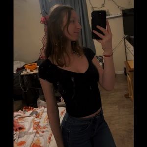 Meet your Posher, Tiffany